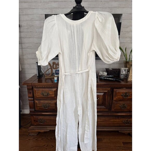 OLIVACEOUS White Puff Sleeve Button Front Jumpsuit Womens Size Small - Picture 2 of 7